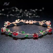 Load image into Gallery viewer, Rose Leaf Chain Bracelet
