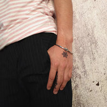 Load image into Gallery viewer, Knot Bracelet Silver
