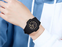 Load image into Gallery viewer, Textured Quartz Black Gold Watch
